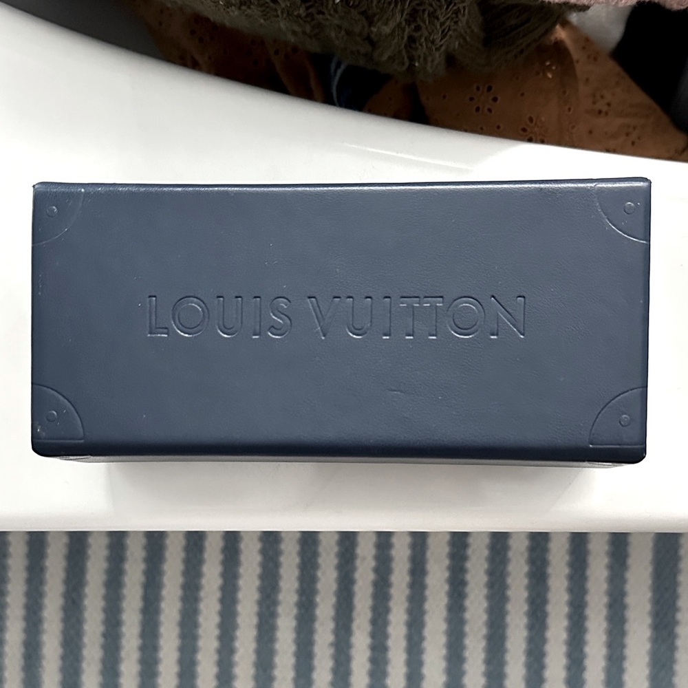 Louis Vuitton Sunglasses Box. Excellent Condition!